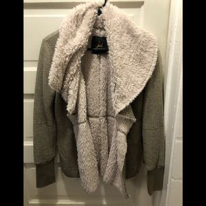 JACK Sweater-size small